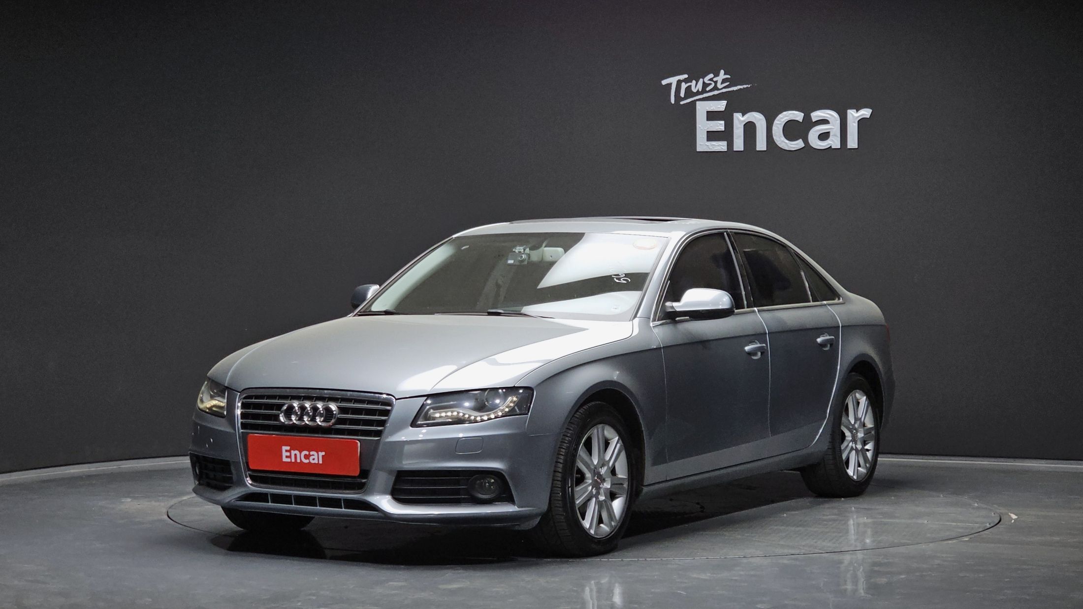 AUDI A4 2011
