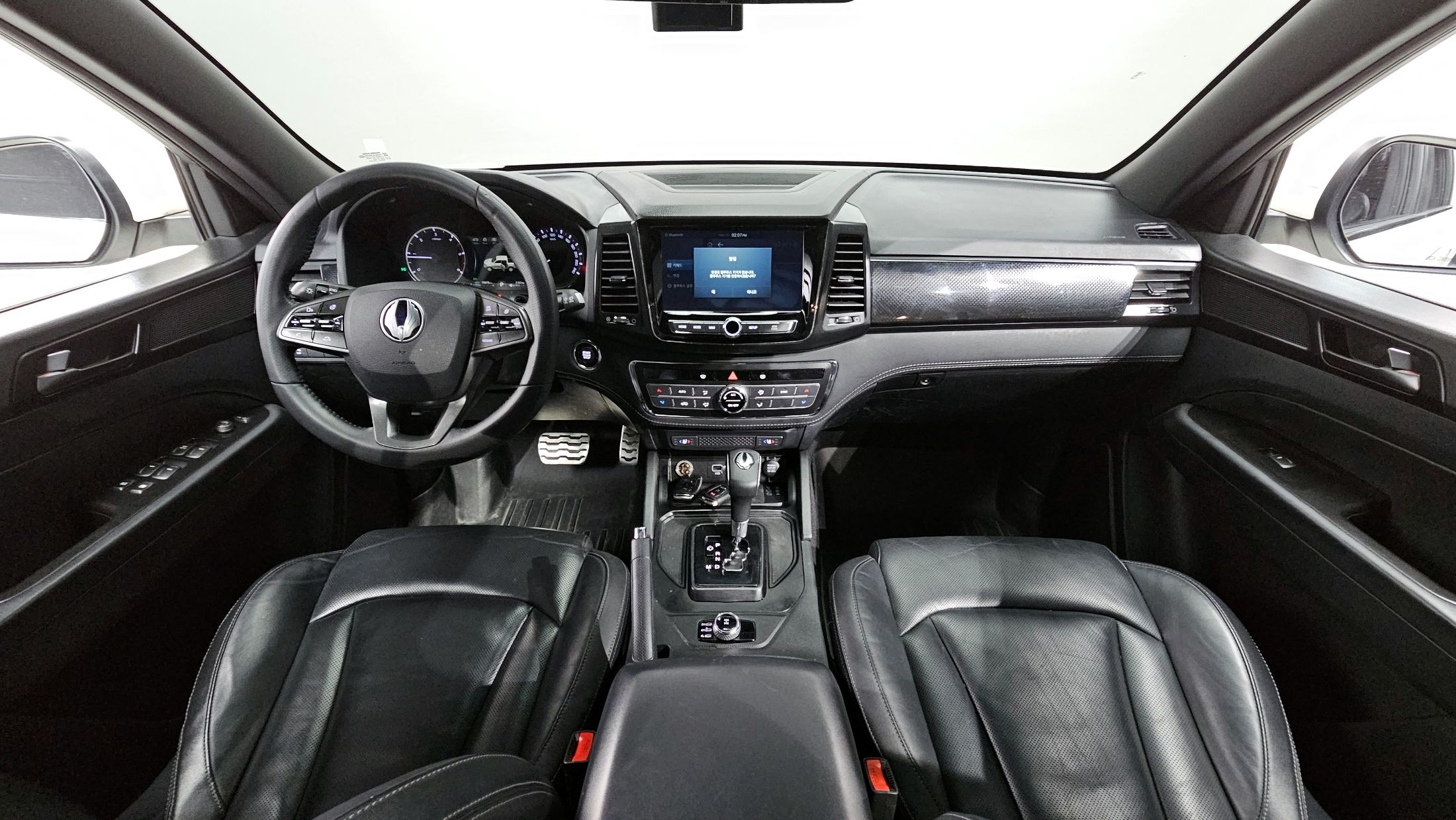 SSANGYONG REXTON SPORTS CAR 2020