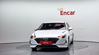 HYUNDAI SONATA DN8 2019