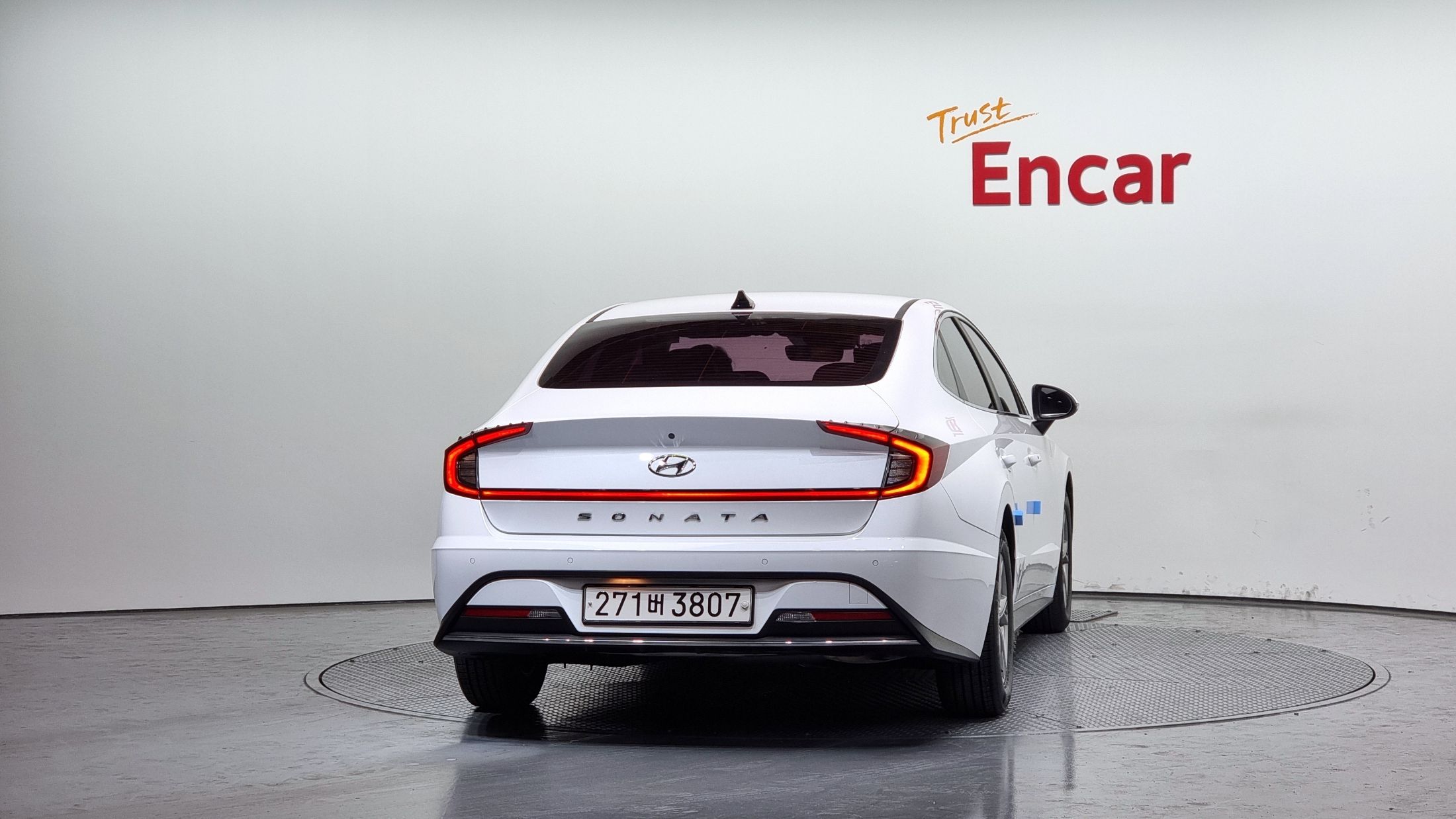 HYUNDAI SONATA DN8 2019