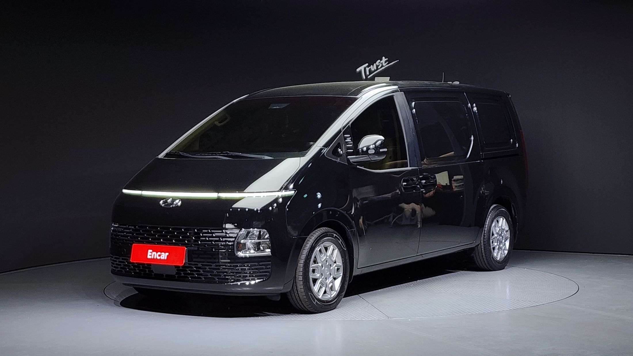 HYUNDAI STARIA 2021
