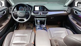 HYUNDAI GRANDEUR IG HYBRID 2017