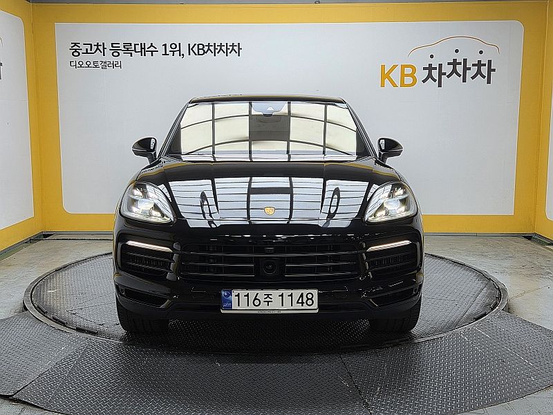 PORSCHE CAYENNE PO536 2023