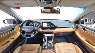 HYUNDAI GRANDEUR IG HYBRID 2017