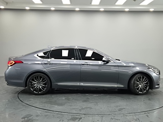 HYUNDAI GENESIS DH 2016