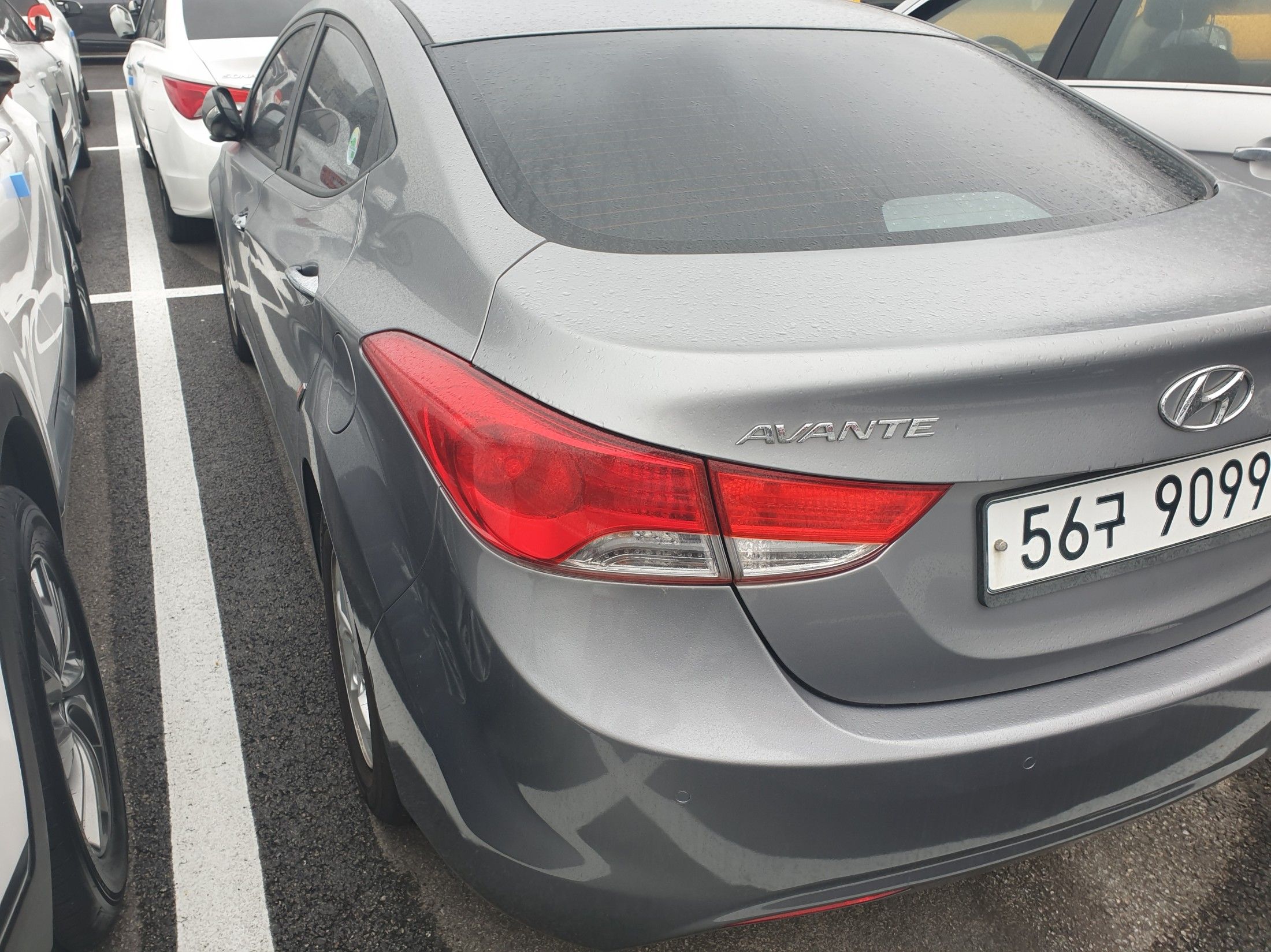HYUNDAI AVANTE MD 2011