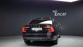 VOLVO S60 2021