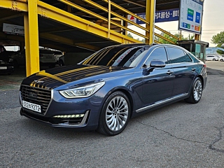 GENESIS EQ900 2016