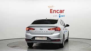 HYUNDAI AVANTE AD 2019