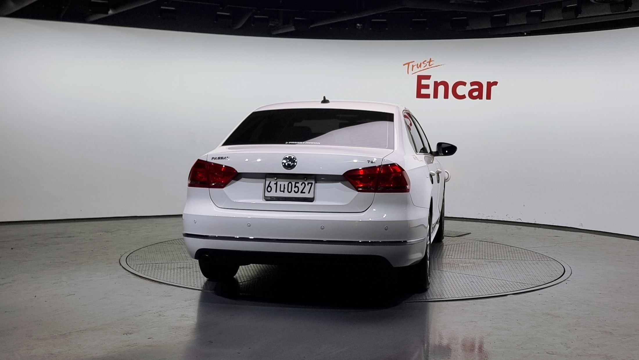VOLKSWAGEN PASSAT 2015