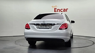 MERCEDES BENZ C-CLASS W205 2017