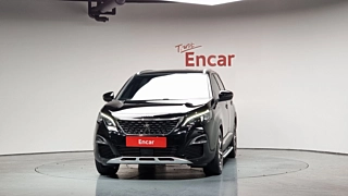 PEUGEOT 5008 2020