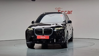 BMW X7 G07 2024