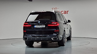 BMW X7 G07 2024