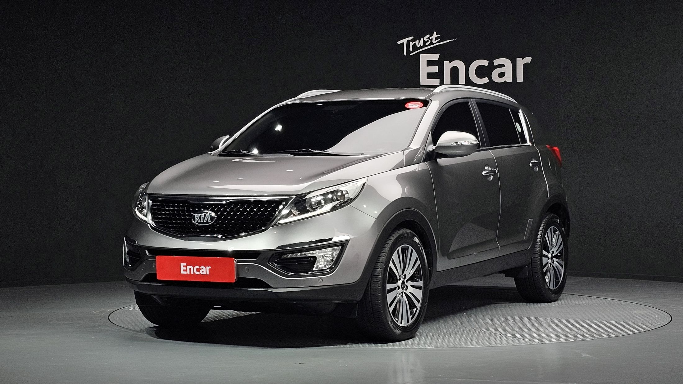 KIA SPORTAGE R