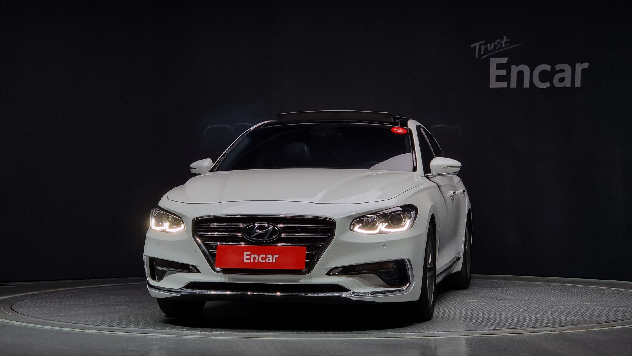 HYUNDAI GRANDEUR IG 2017