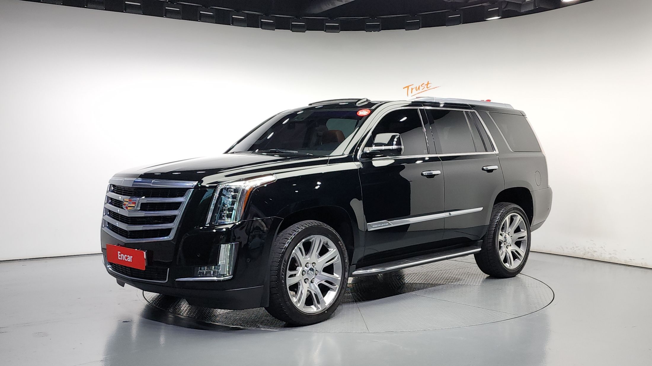 CADILLAC ESCALADE 2018