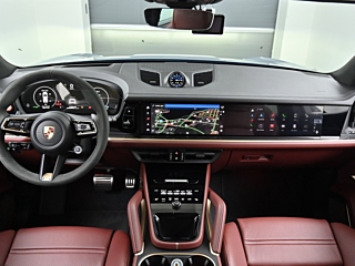 PORSCHE CAYENNE PO536 2024