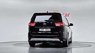 KIA CARNIVAL 2017