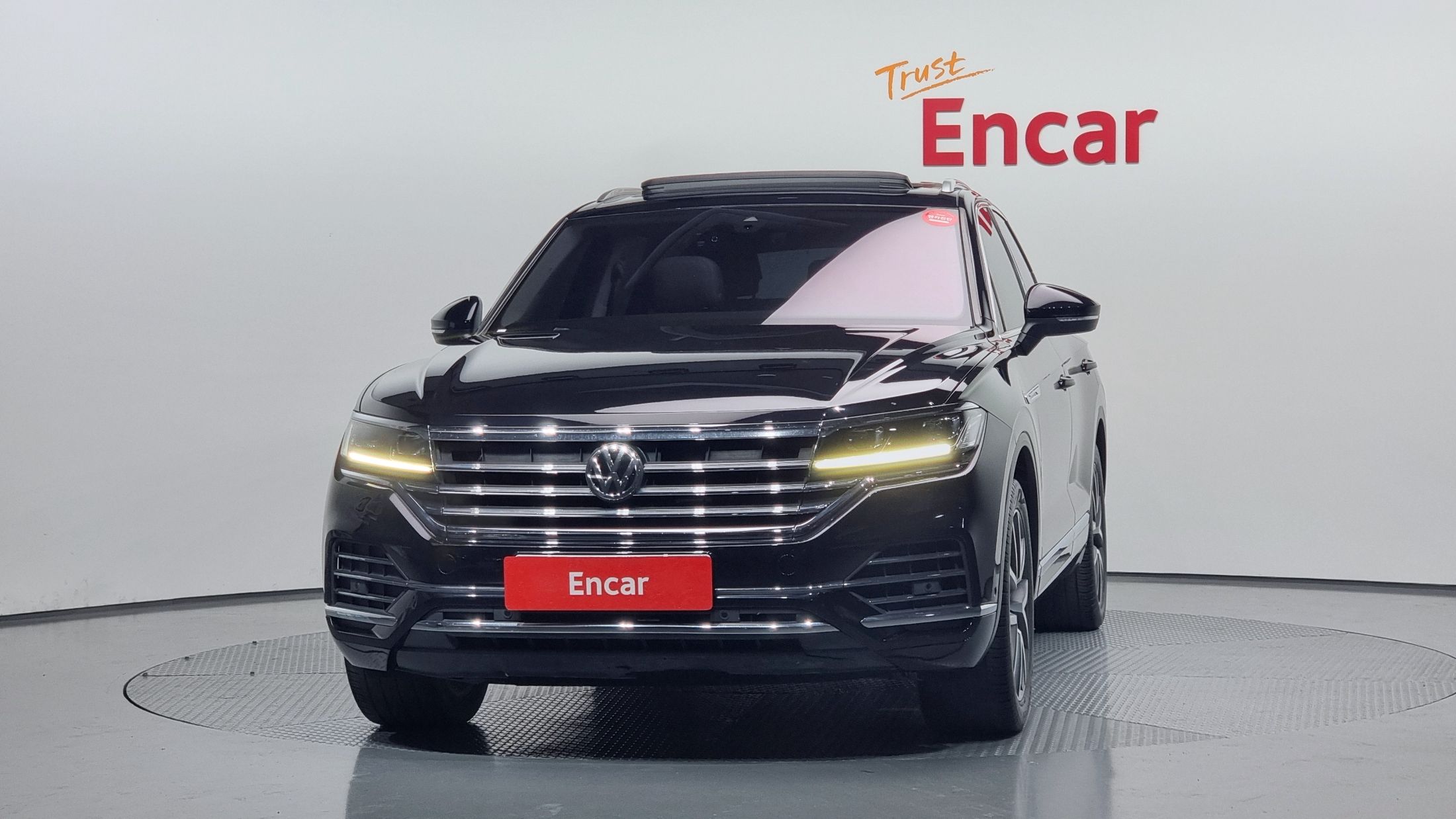 VOLKSWAGEN TOUAREG 2020