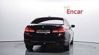 BMW 5-SERIES G30 2018