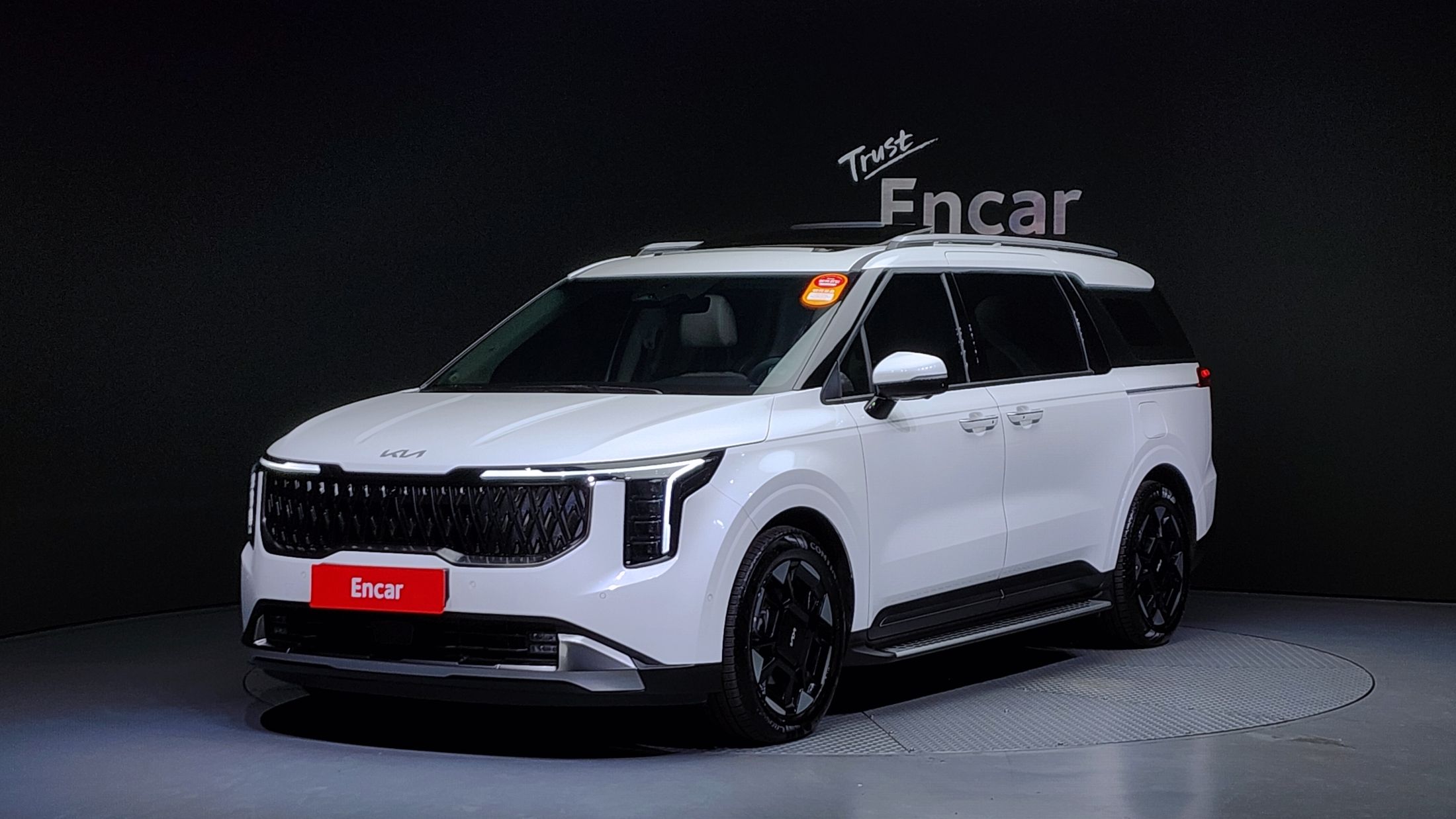 KIA CARNIVAL 2024