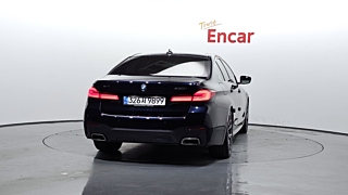 BMW 5-SERIES G30 2020