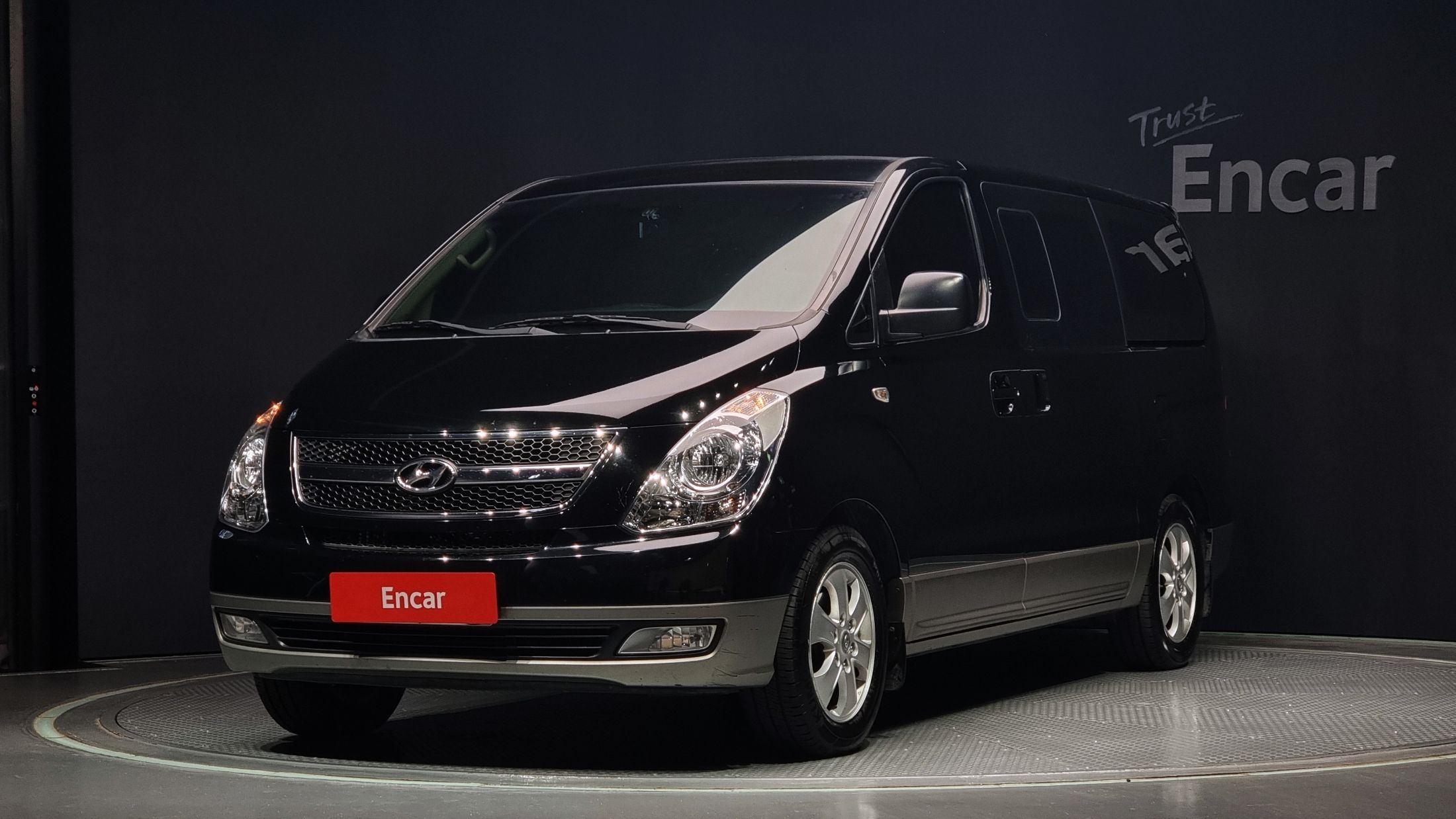 HYUNDAI STAREX GRAND 2011