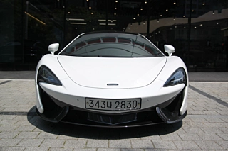 Заказать MCLAREN 570S