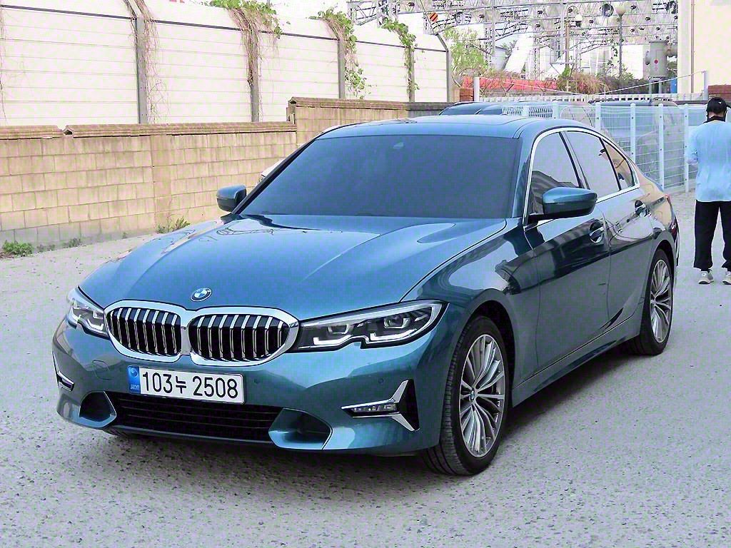 BMW 3-SERIES G20 2021