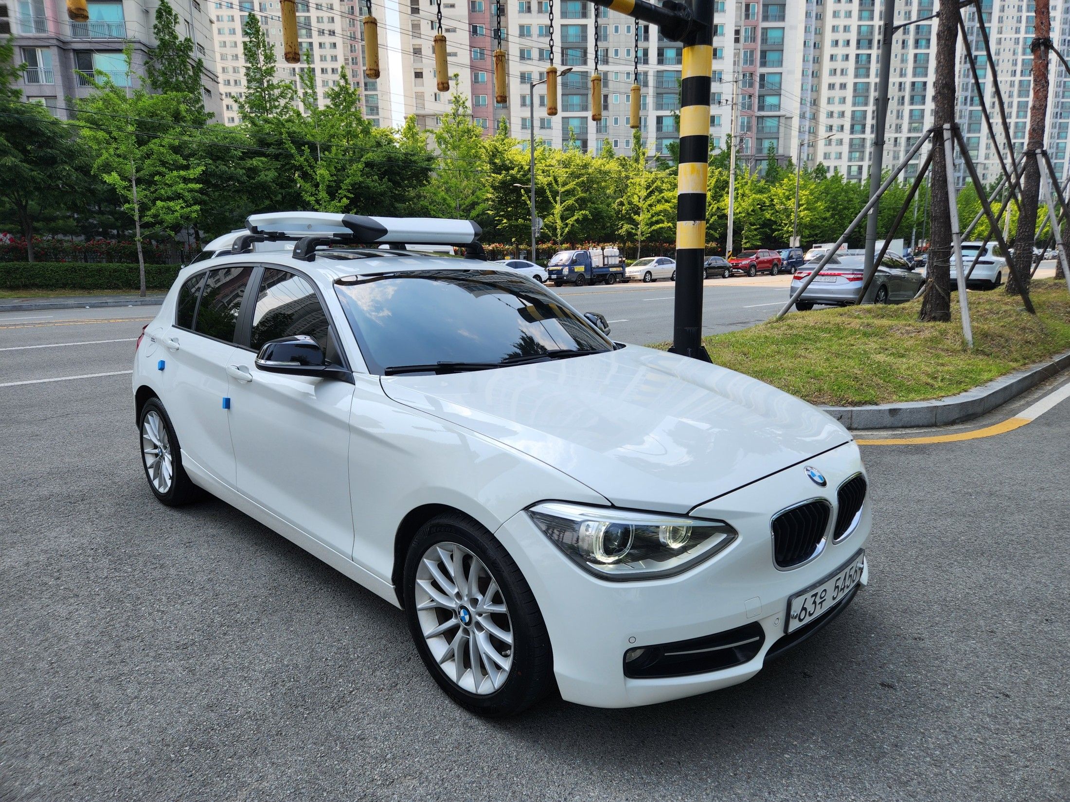 BMW 1-SERIES F20