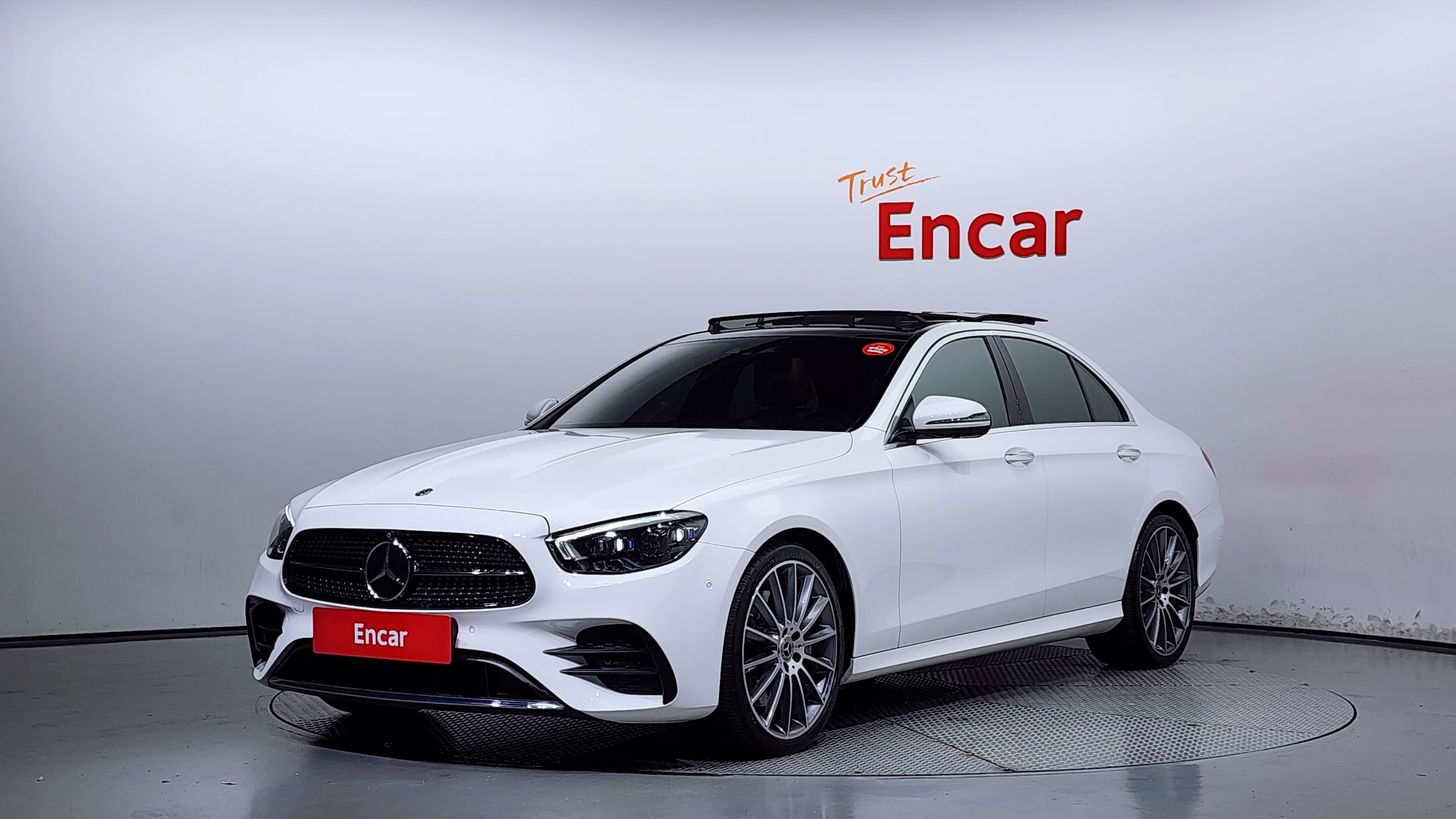 MERCEDES BENZ E-CLASS W213