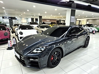 Заказать PORSCHE PANAMERA 972