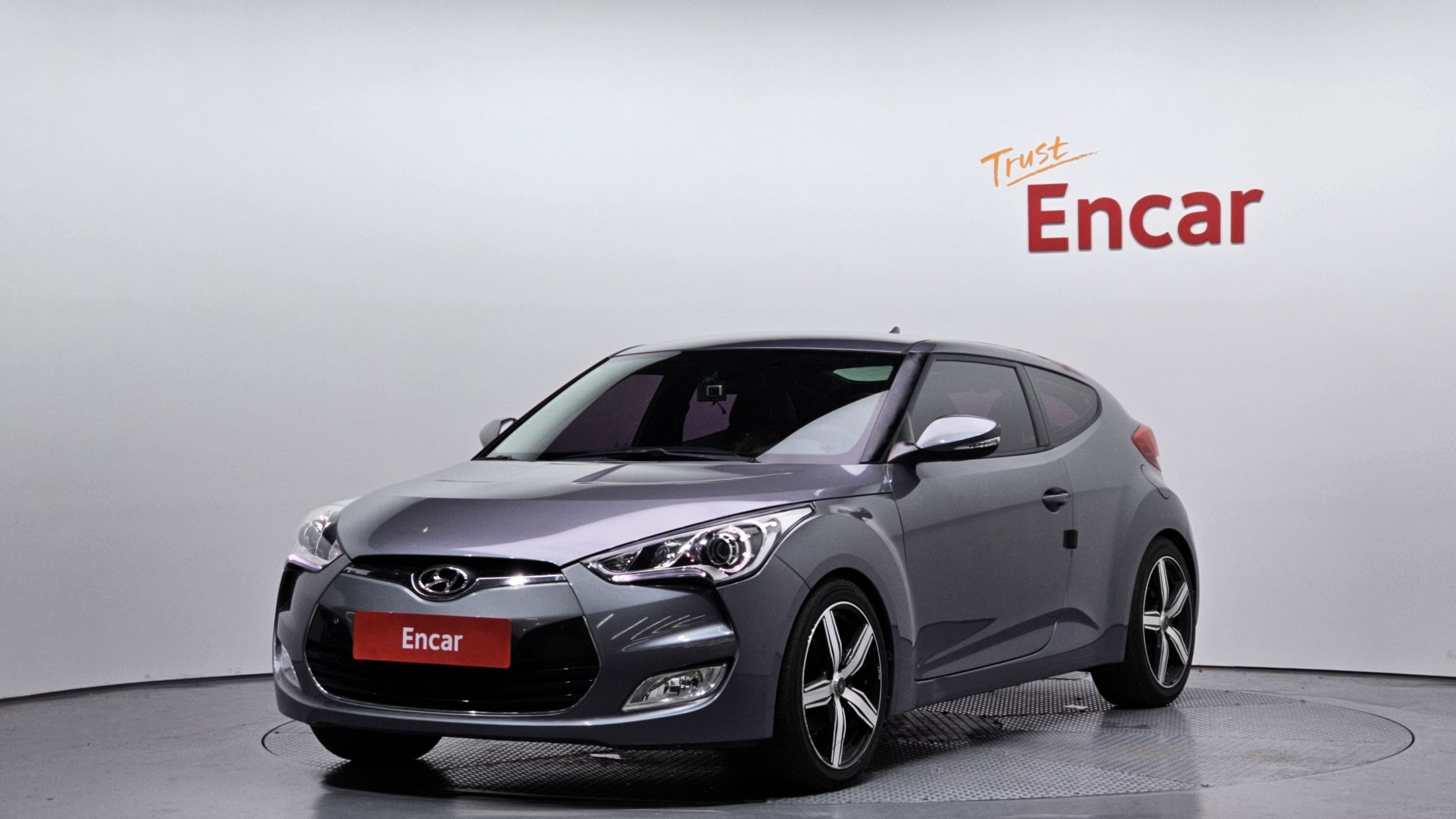 HYUNDAI VELOSTER 2011