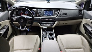 KIA CARNIVAL 2018