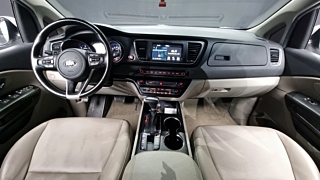 KIA CARNIVAL 2019