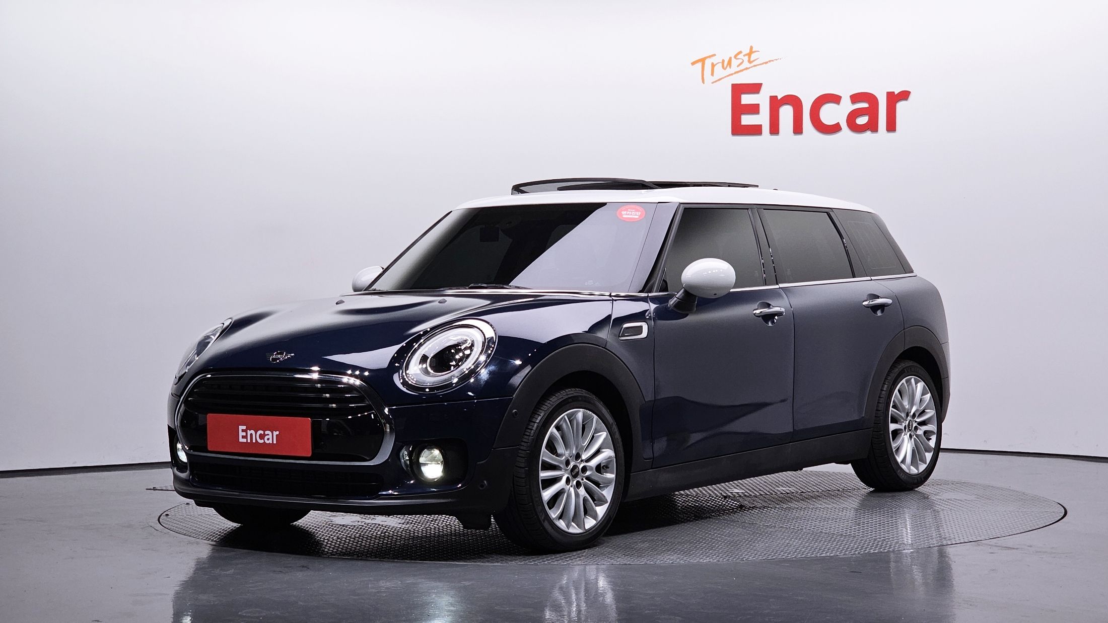 MINI CLUBMAN COOPER D