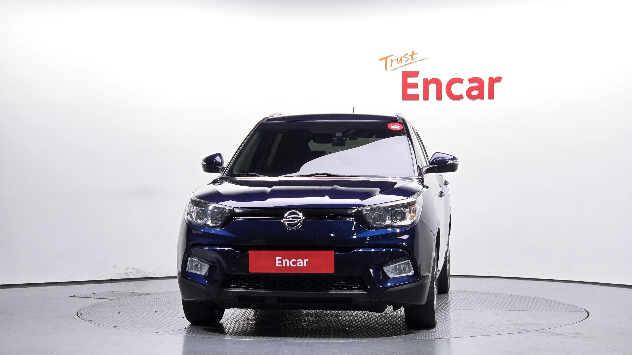 SSANGYONG TIVOLI 2015
