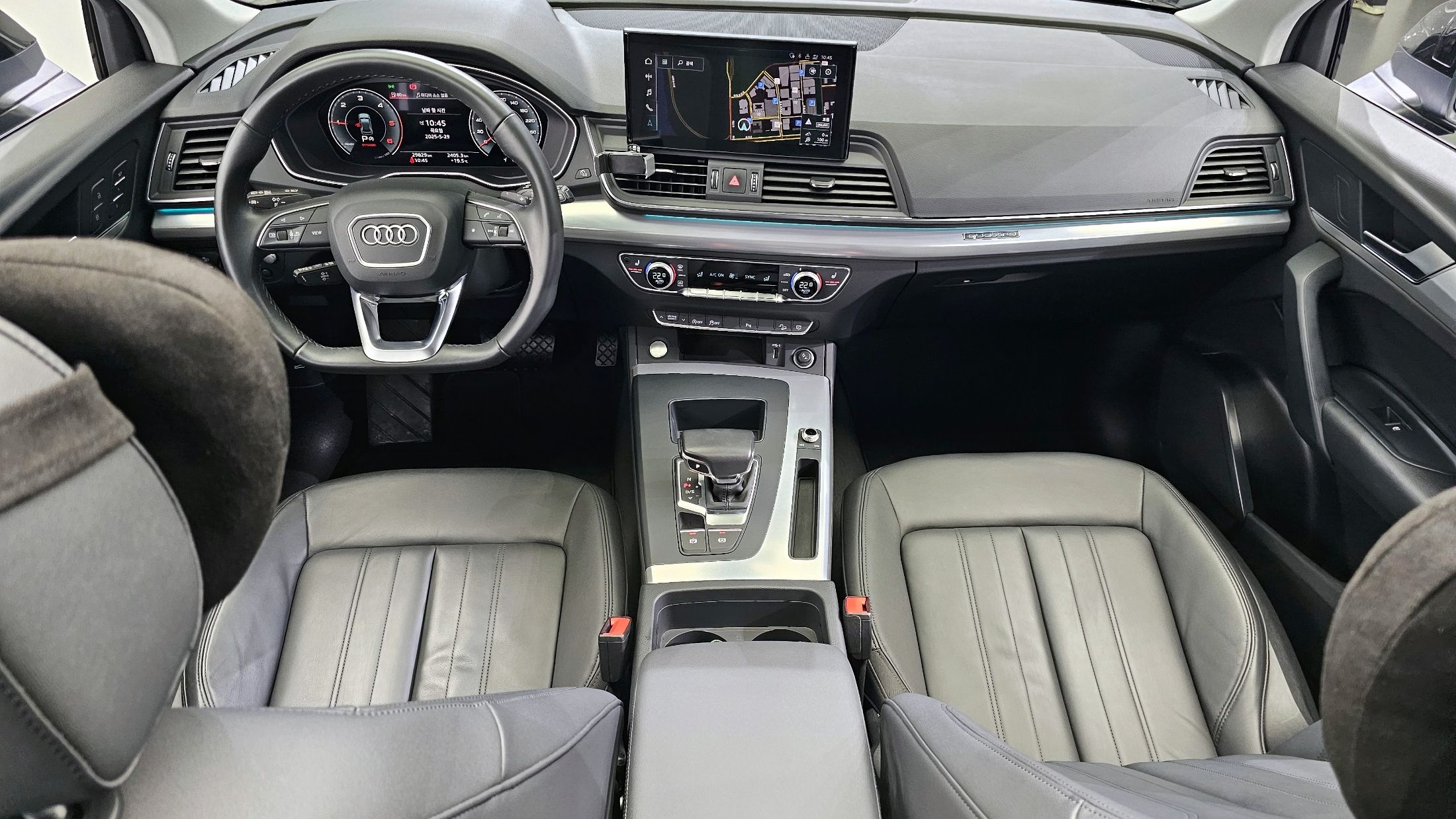 AUDI Q5 FY