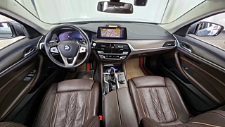 BMW 5-SERIES G30 2020