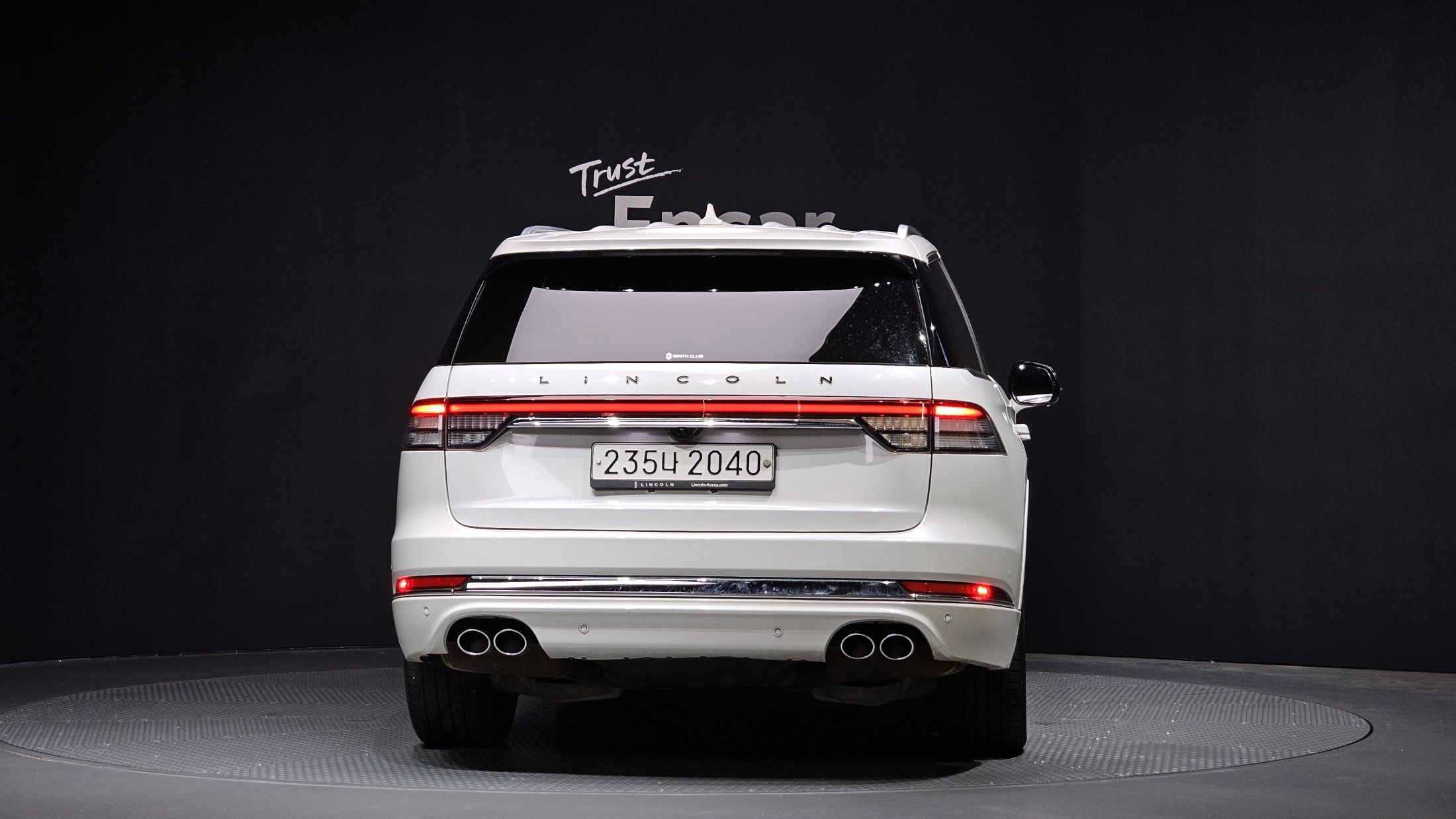LINCOLN AVIATOR