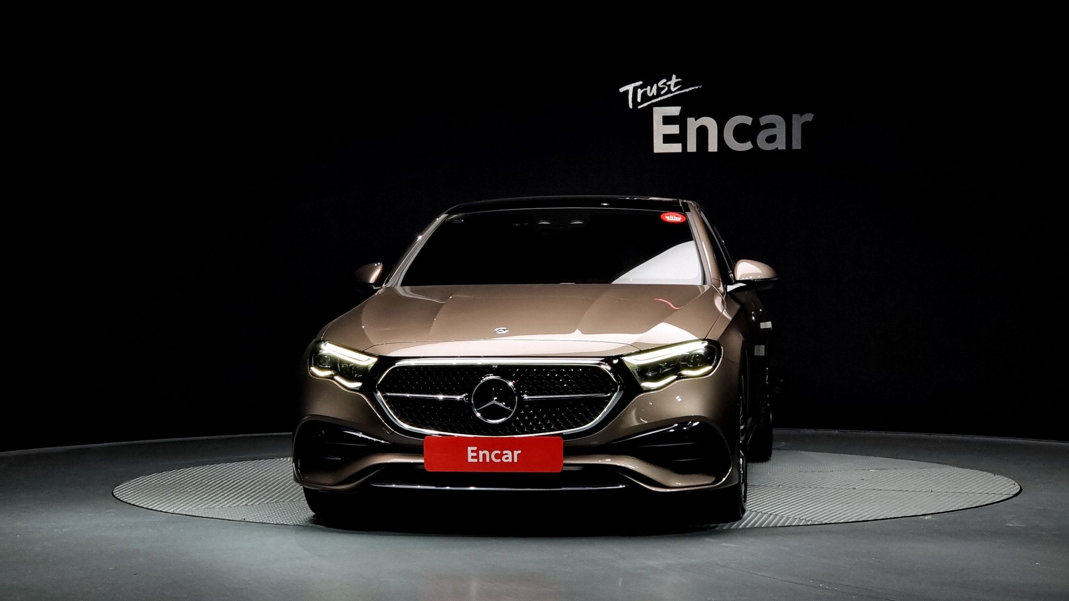 MERCEDES BENZ E-CLASS W214 2024