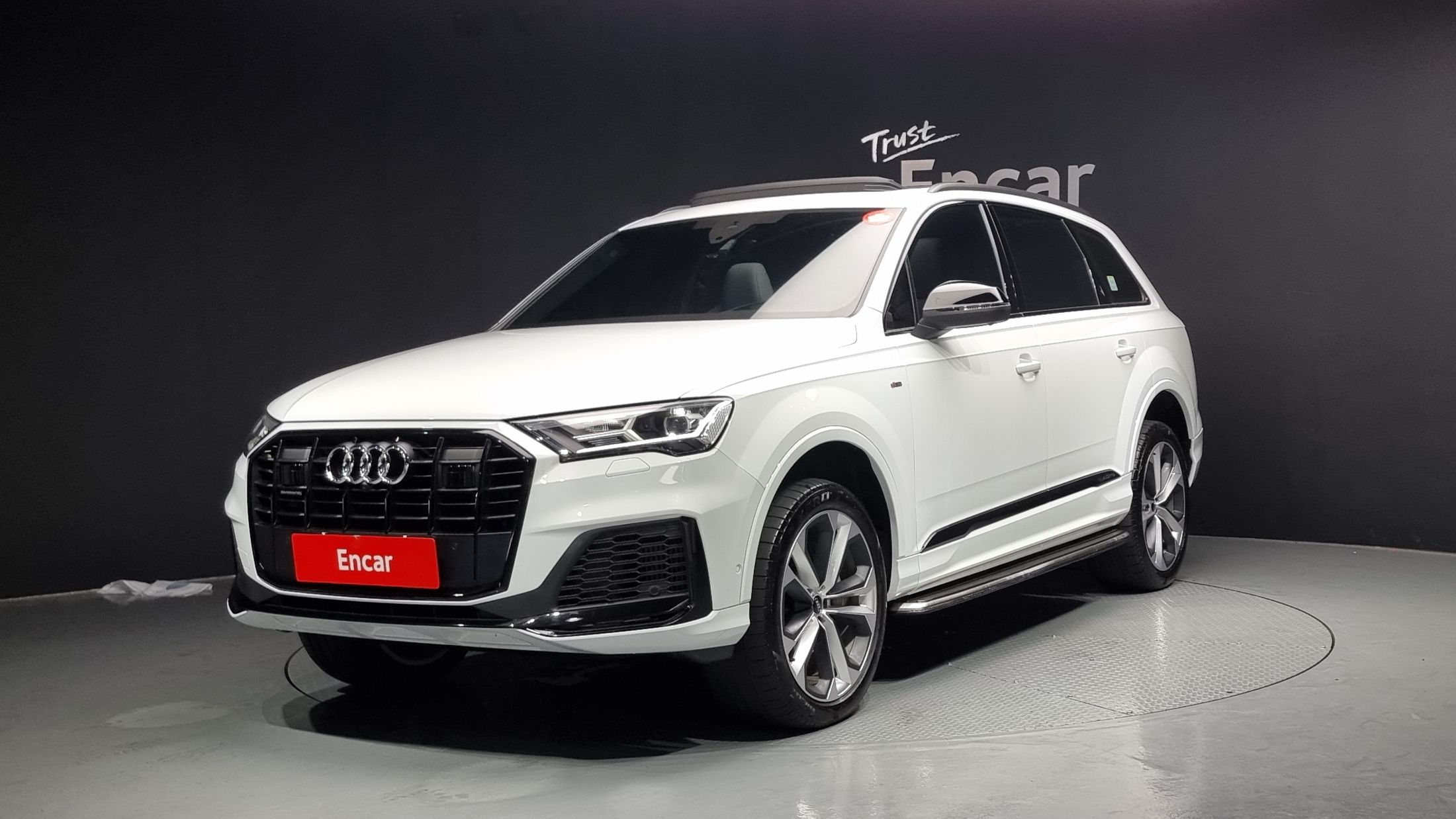 AUDI Q7 4M