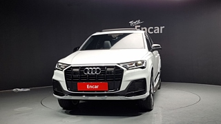 AUDI Q7 4M 2022