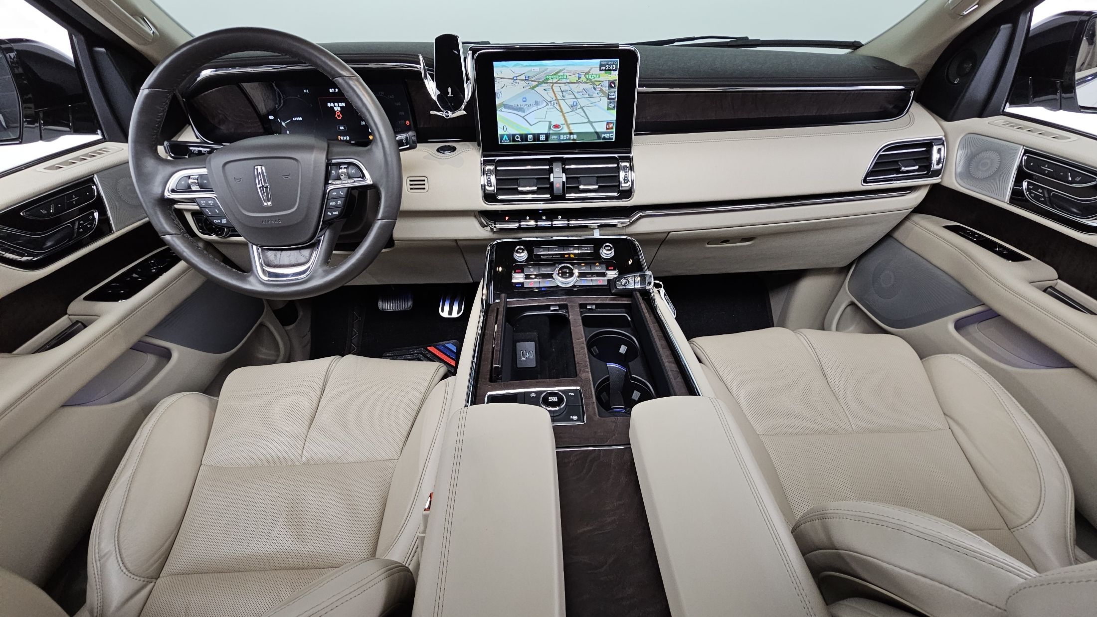 LINCOLN NAVIGATOR