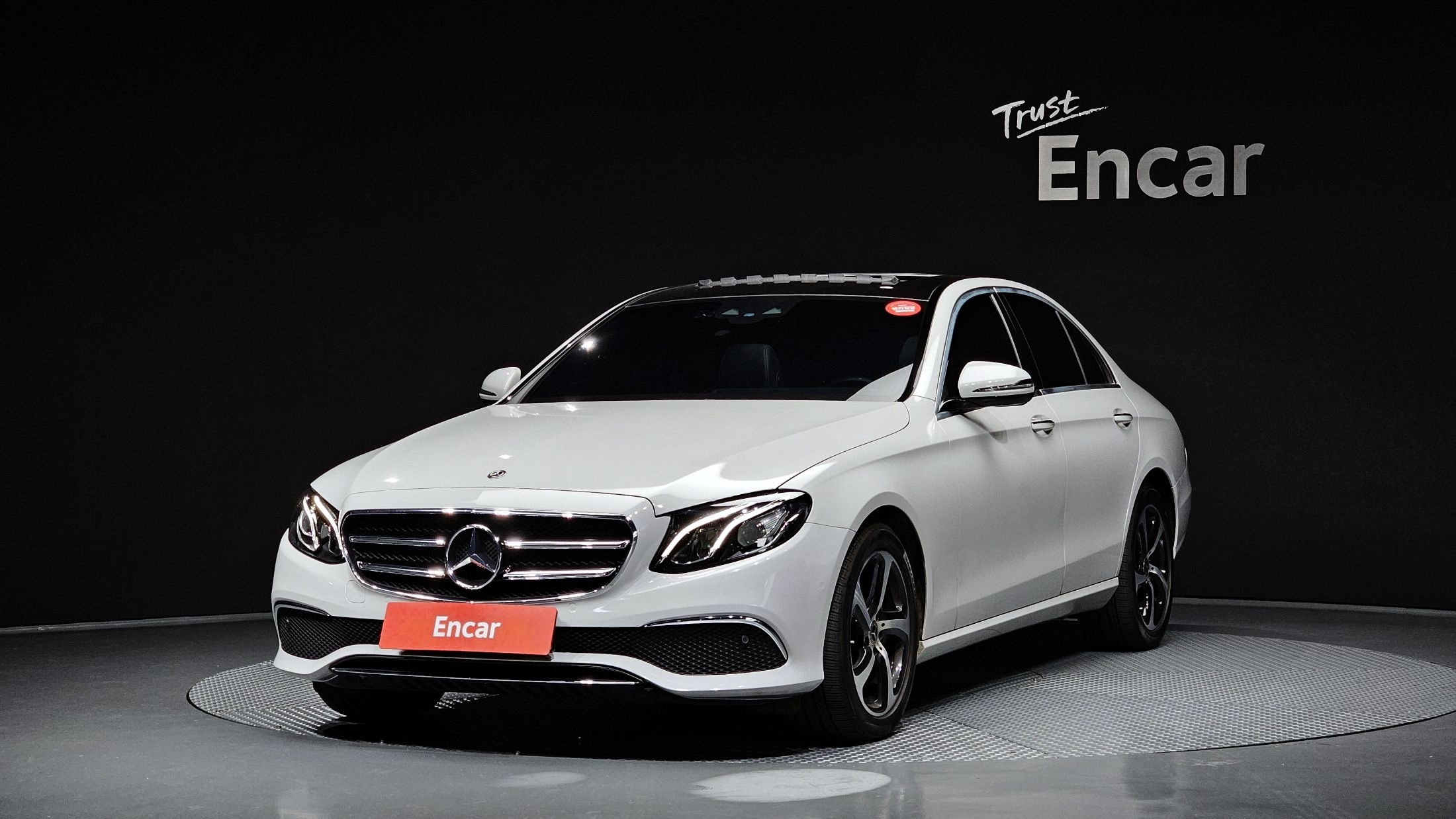 MERCEDES BENZ E-CLASS W213