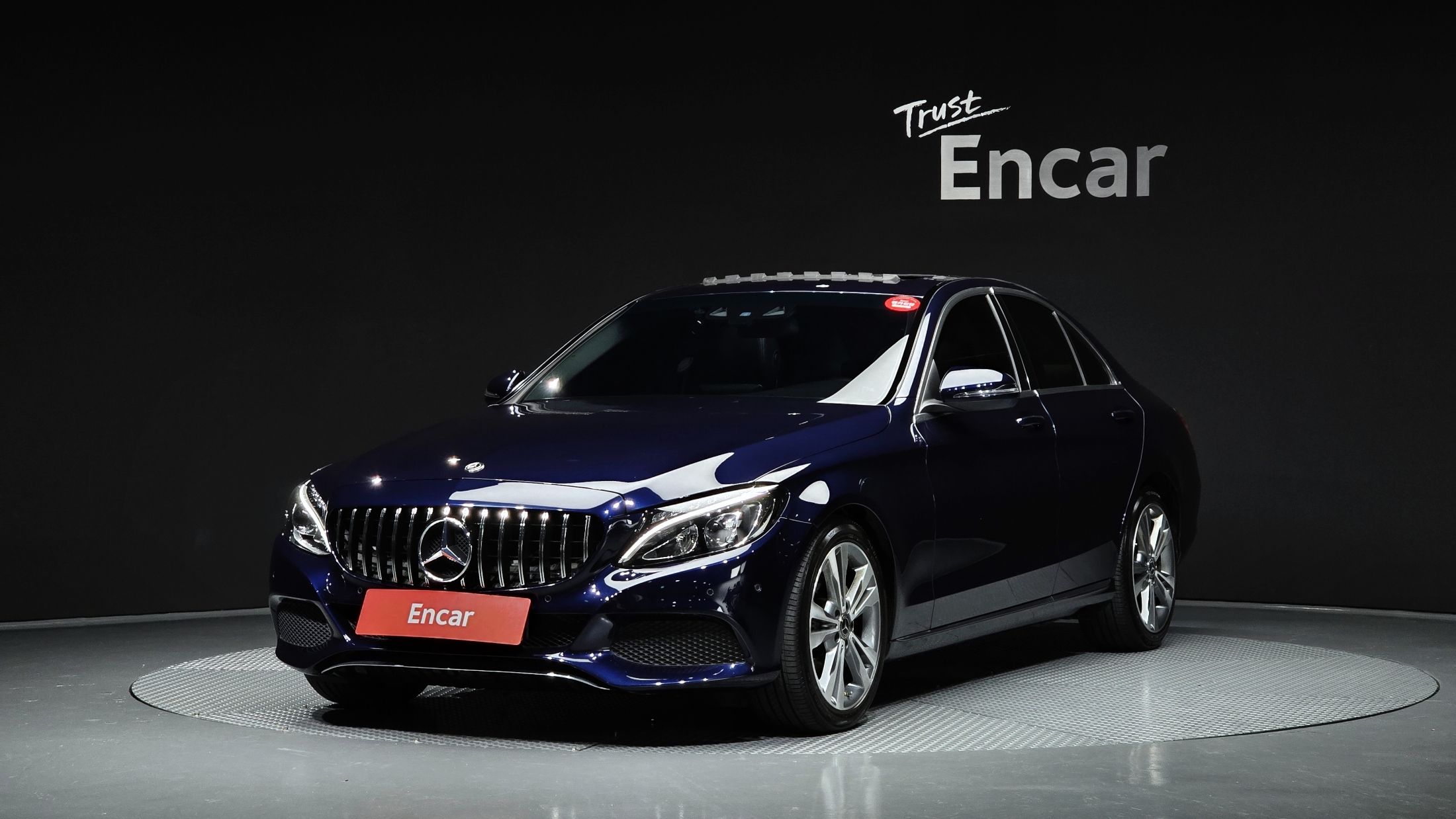 MERCEDES BENZ C-CLASS W205 2017