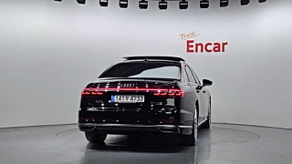 AUDI A8 D5 2021