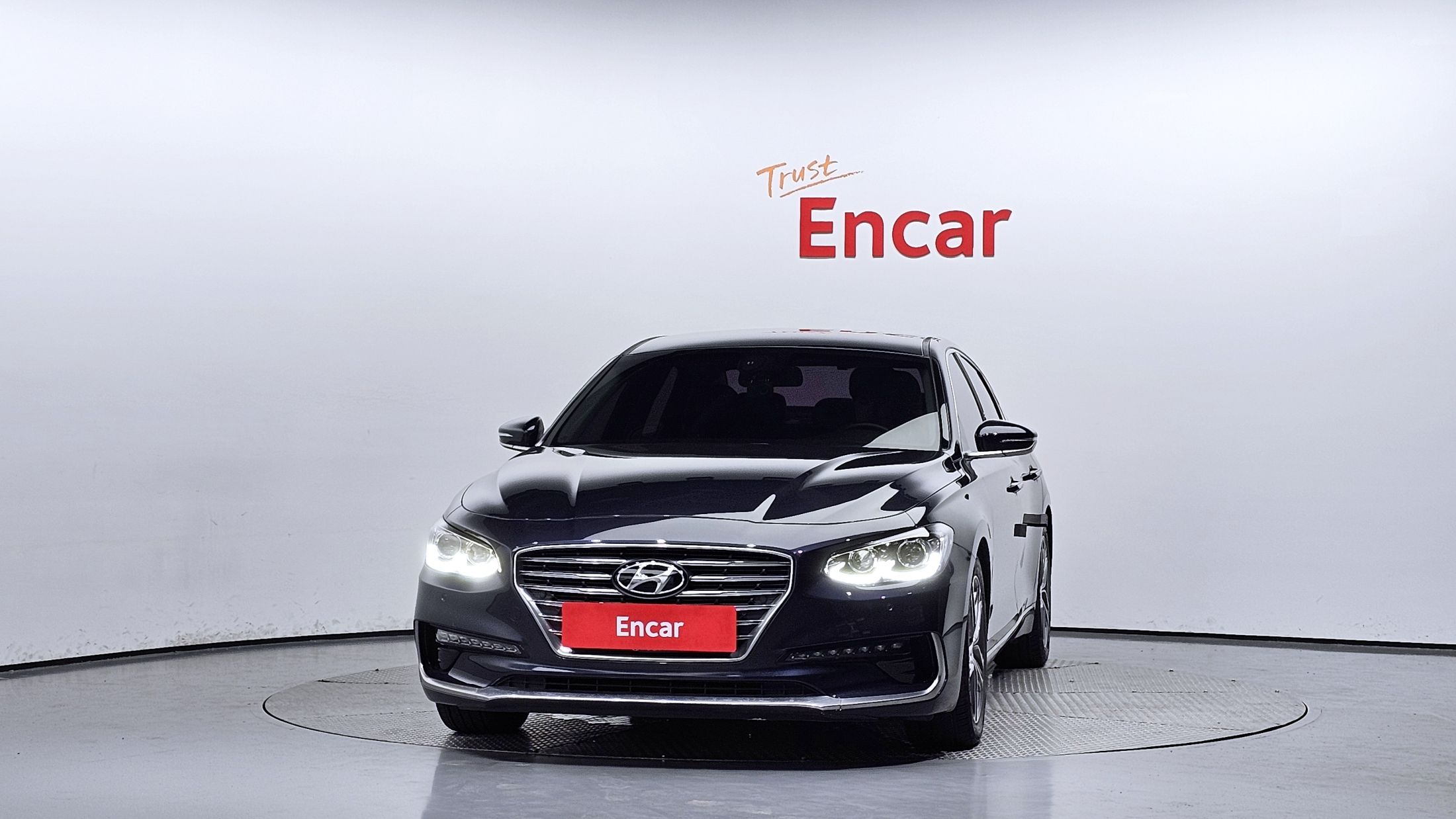 HYUNDAI GRANDEUR IG 2017