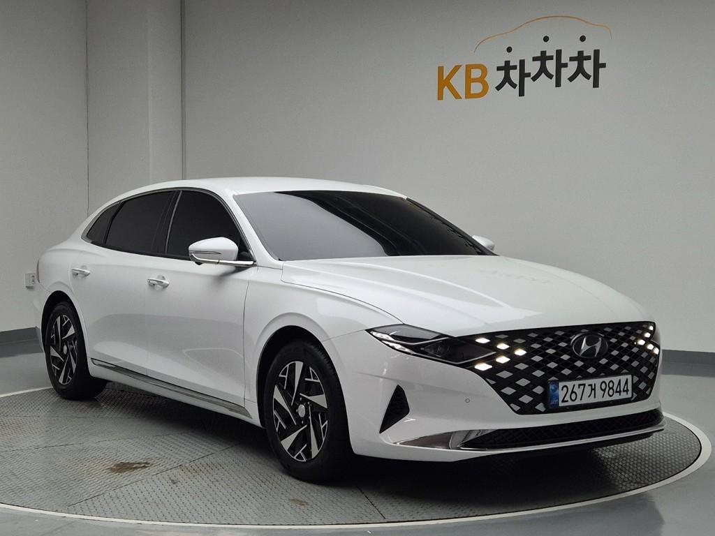 HYUNDAI GRANDEUR IG HYBRID